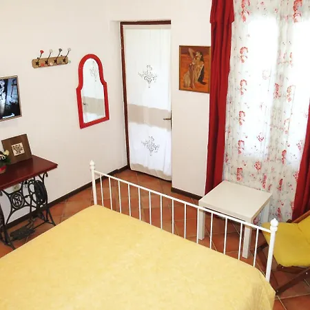 Apartments Ruby * Funtana