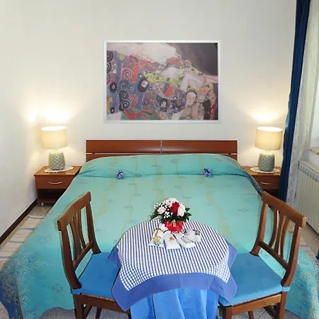 Apartments Ruby * Funtana